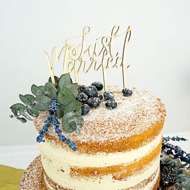 Gâteau de mariage 2 étages avec décorations & Topper - 30 personnes