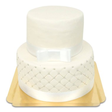 gateau a la pate a sucre comme un wedding cake - Amour de cuisine