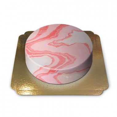 Gâteau effet marbre rose