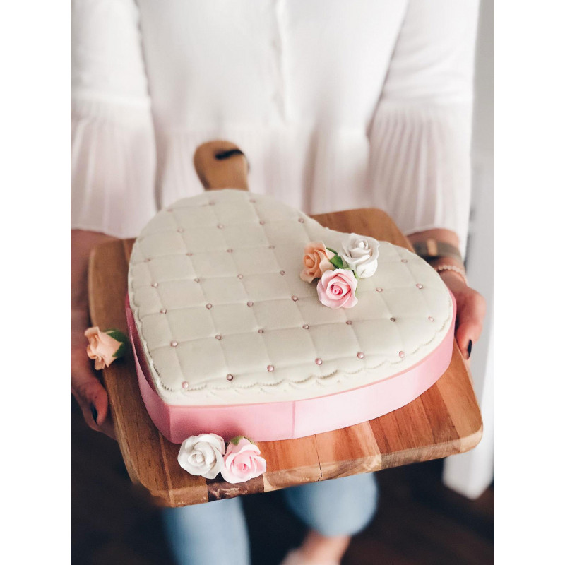 Gâteau coeur de la Saint-Valentin Deluxe blanc – différentes couleur de ruban