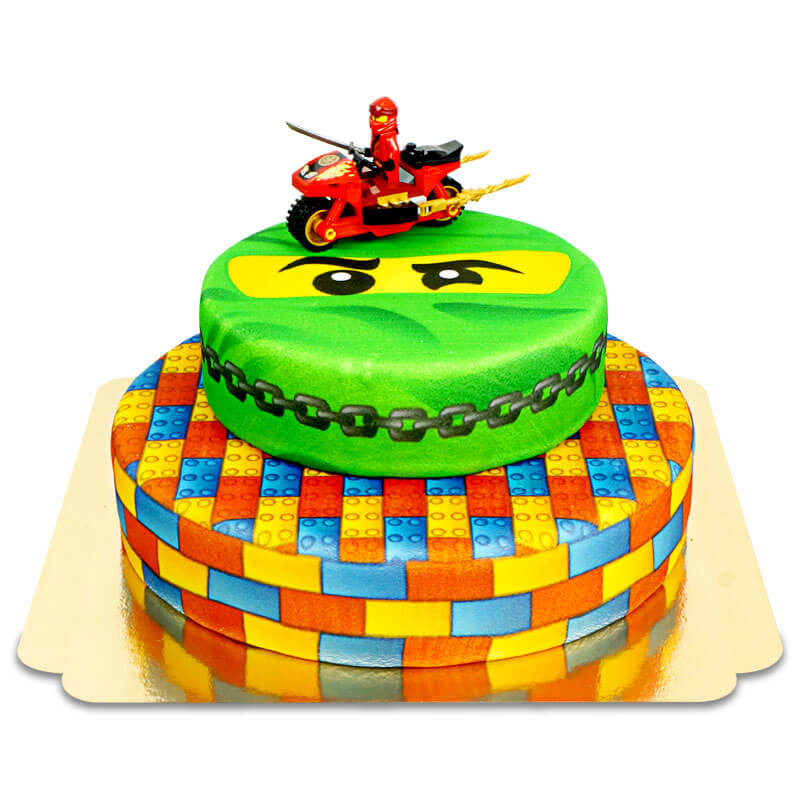 Lego Ninjago Rouge sur gâteau ninja à deux étages